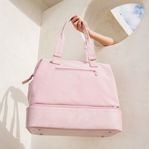 NWOT BEIS Atlas Mini Weekender Bag - Open to Trades